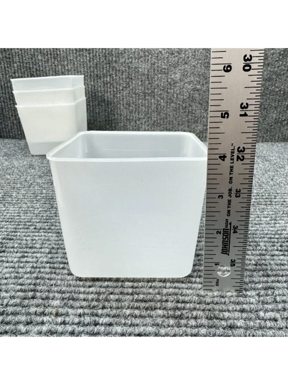 Vintage Bes Pak Plastic Storage Containers 1.5 Pint Capacity Lot Of 4 + 2 Lids